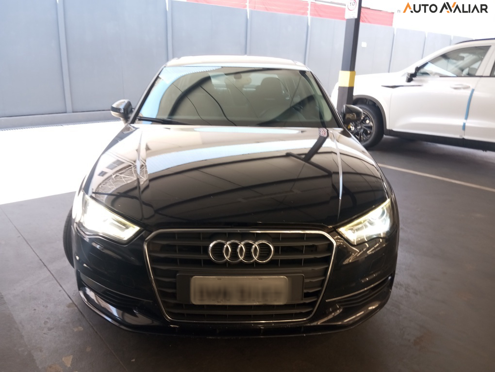 AUDI A3 1.8 TFSI SEDAN 16V 180CV GASOLINA 4P AUTOMATICO