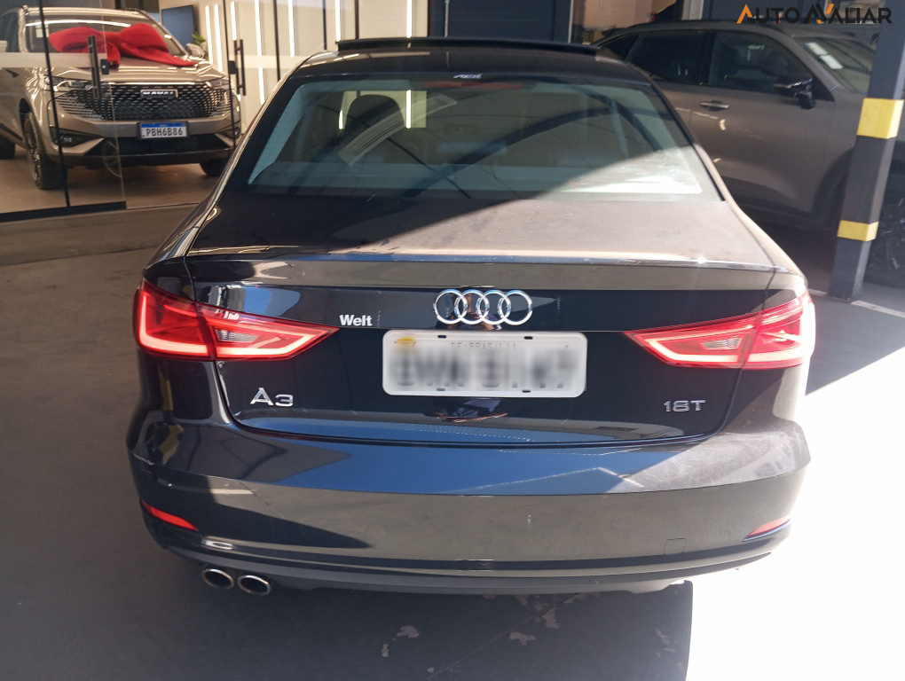 AUDI A3 1.8 TFSI SEDAN 16V 180CV GASOLINA 4P AUTOMATICO