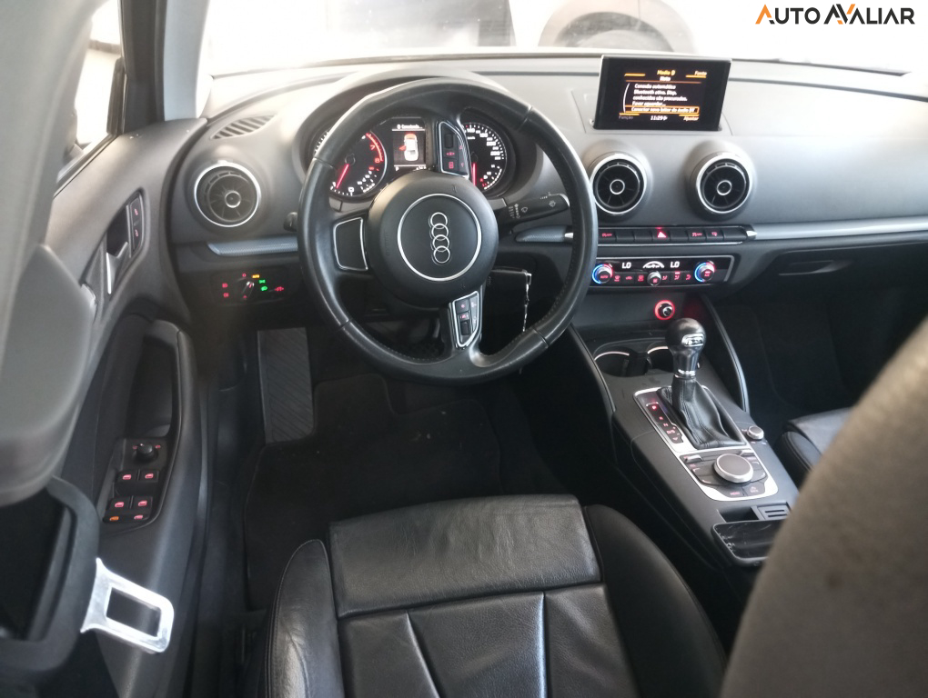 AUDI A3 1.8 TFSI SEDAN 16V 180CV GASOLINA 4P AUTOMATICO
