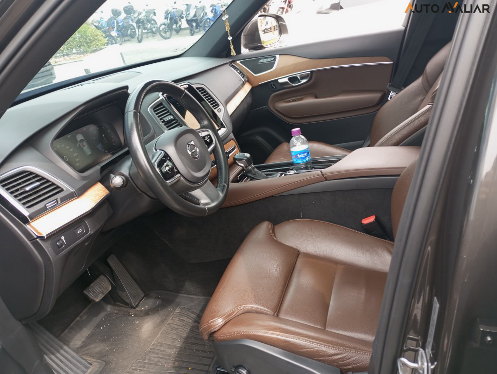 VOLVO XC90 2.0 T6 GASOLINA MOMENTUM AWD GEARTRONIC