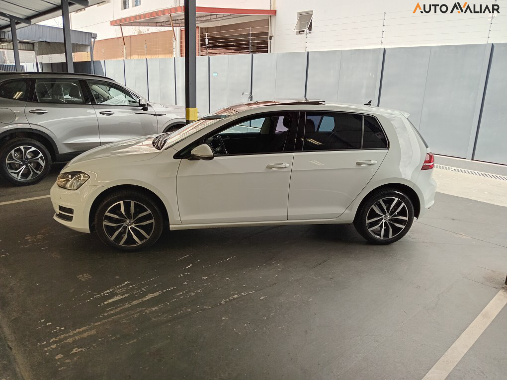 VOLKSWAGEN GOLF 1.4 TSI HIGHLINE 16V GASOLINA 4P AUTOMATICO