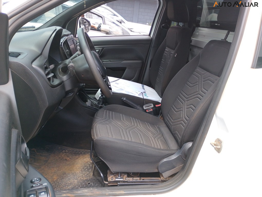 FIAT STRADA 1.3 FIREFLY FLEX FREEDOM CS MANUAL