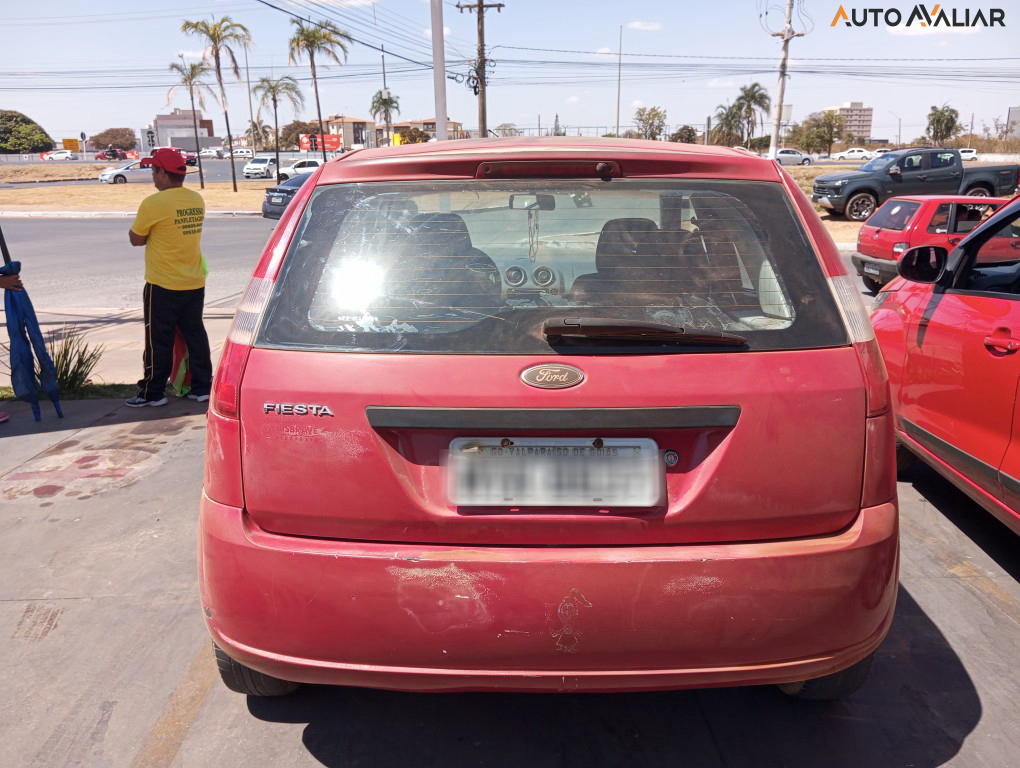 FORD FIESTA 1.0 MPI 8V GASOLINA 4P MANUAL
