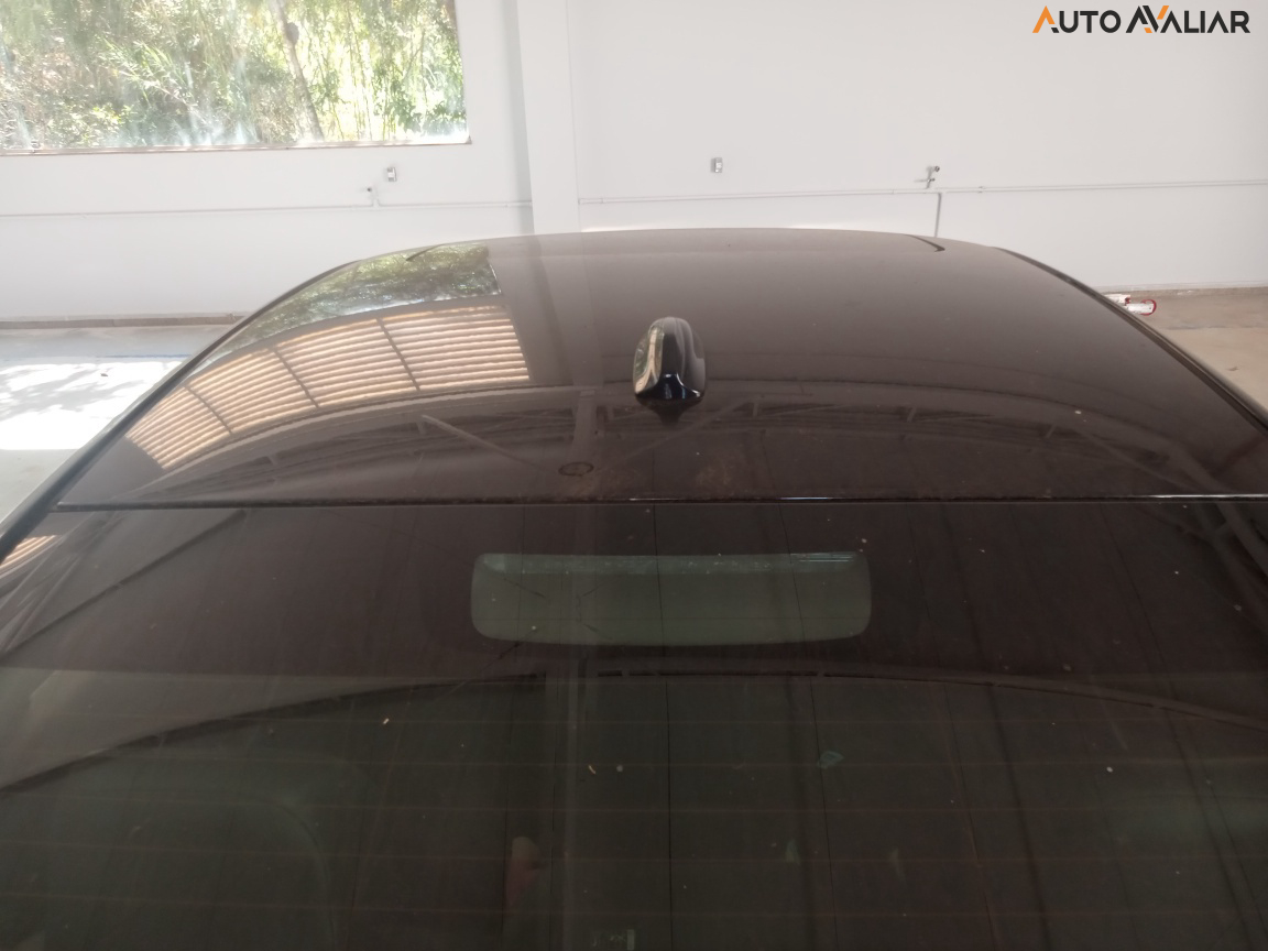 VOLVO S60 2.0 T4 MOMENTUM GASOLINA 4P AUTOMATICO