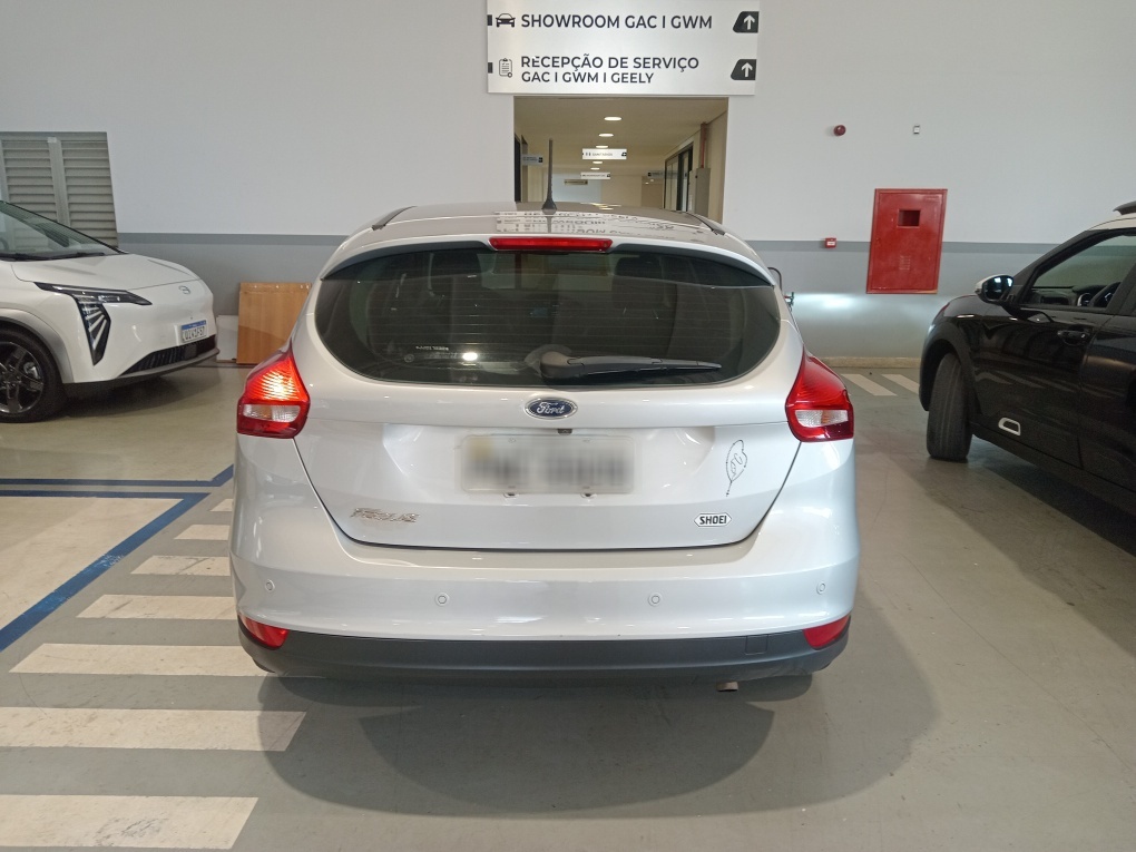 FORD FOCUS 2.0 SE 16V FLEX 4P POWERSHIFT