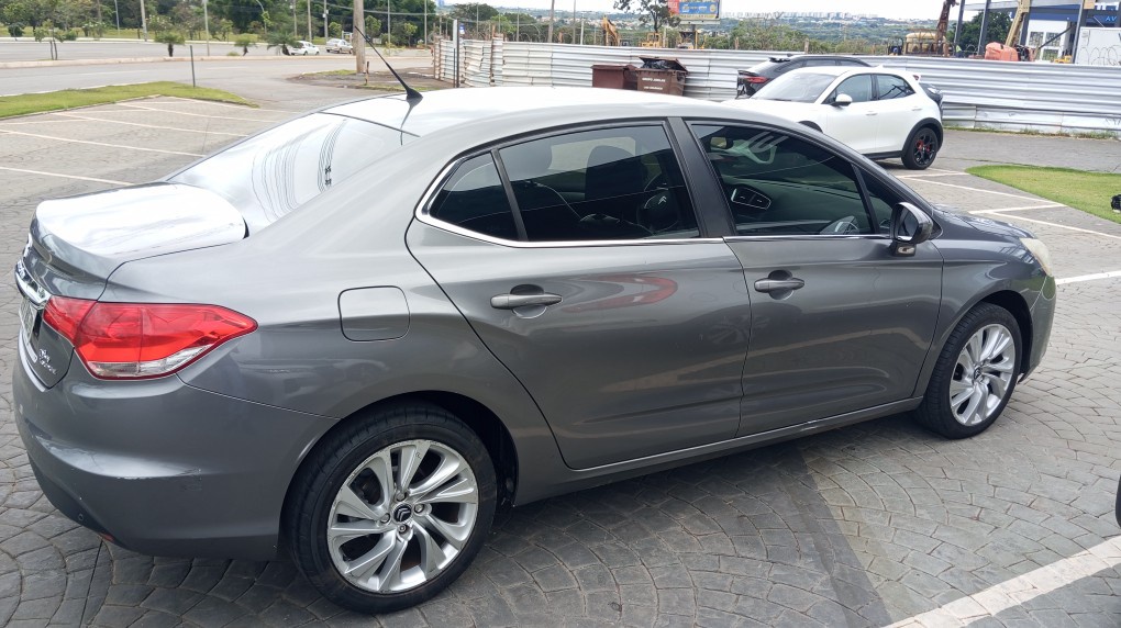 CITROEN C4 LOUNGE 2.0 MPFI TENDANCE 16V FLEX 4P AUTOMATICO