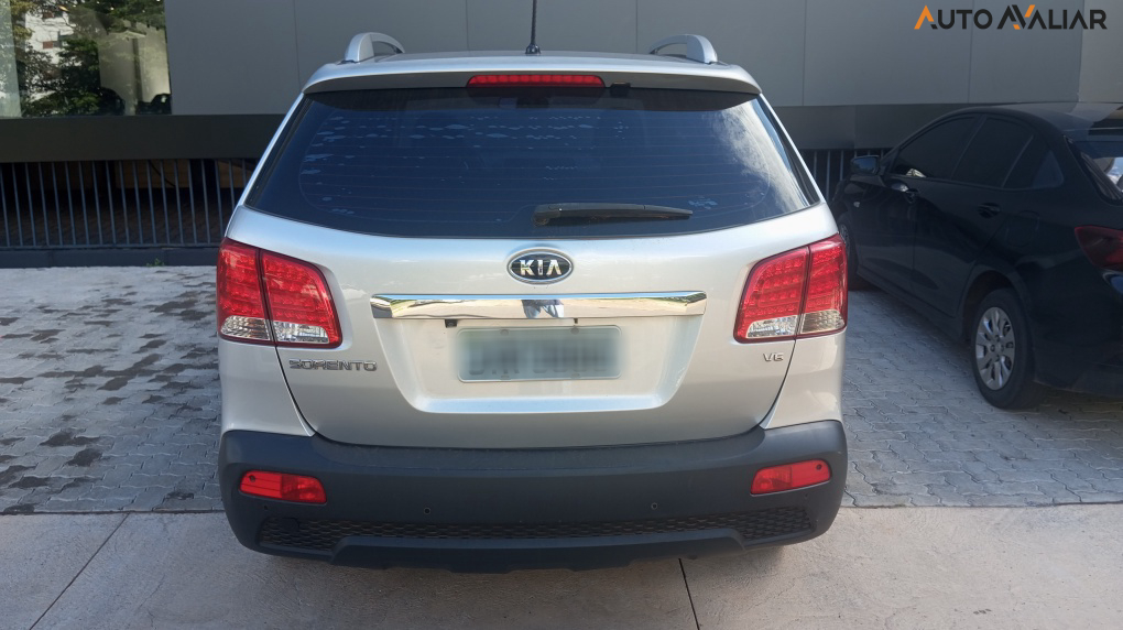 KIA SORENTO 3.5 EX2 V6 4X4 24V GASOLINA 4P AUTOMATICO