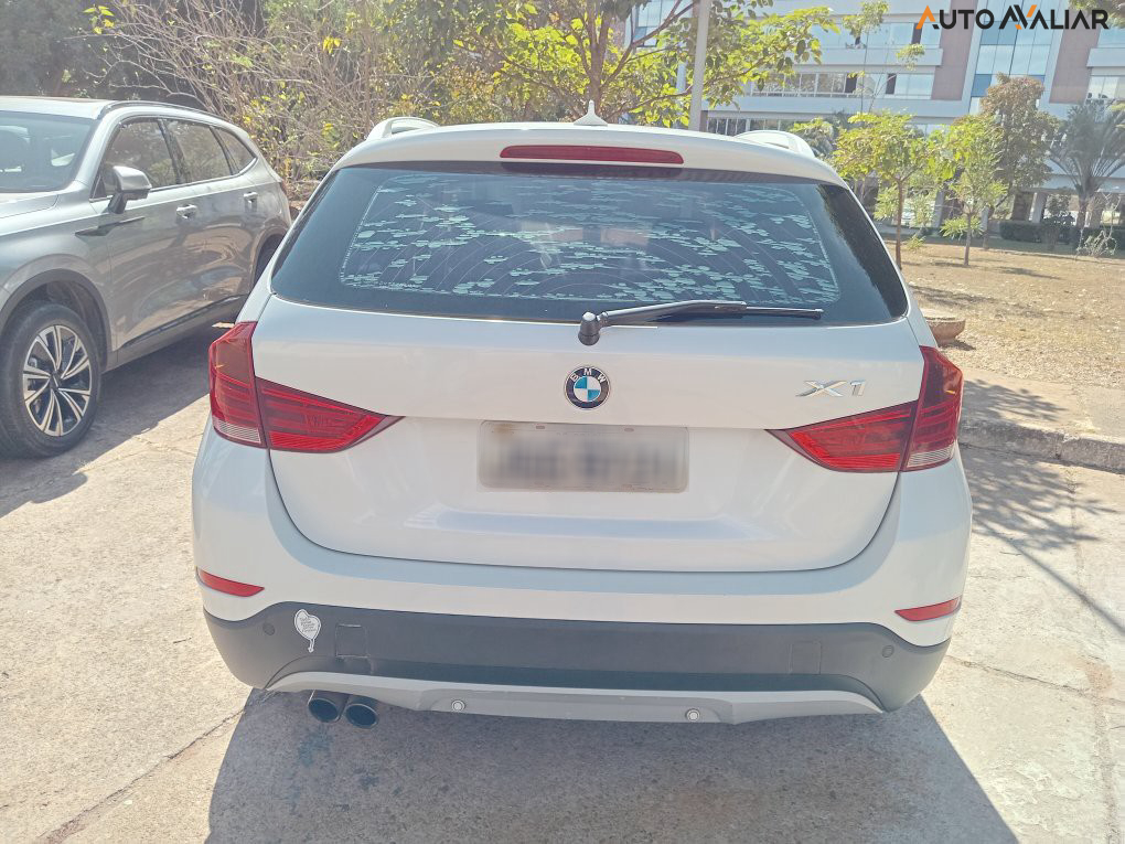 BMW X1 2.0 16V TURBO GASOLINA SDRIVE20I GP 4P AUTOMATICO