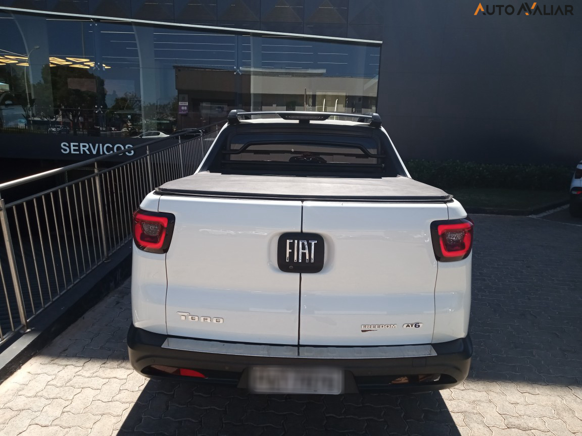 FIAT TORO 1.8 16V EVO FLEX FREEDOM AT6