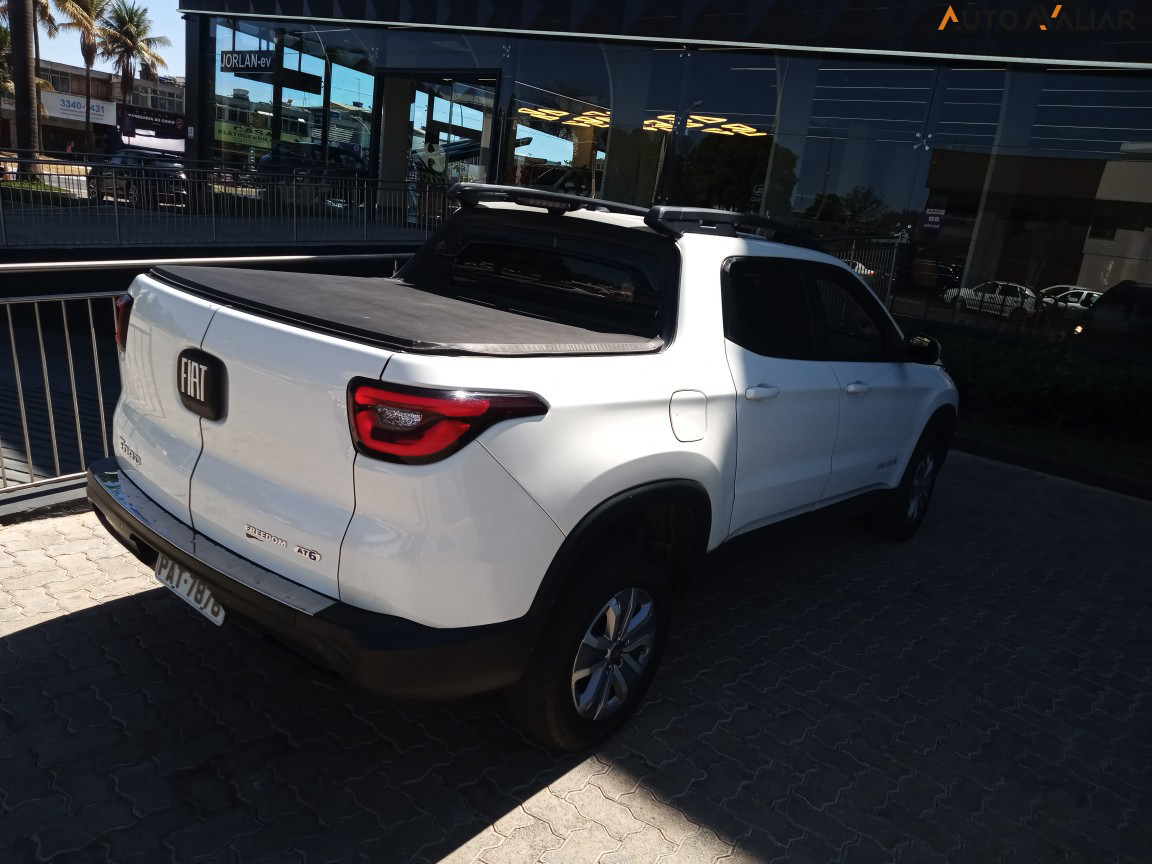 FIAT TORO 1.8 16V EVO FLEX FREEDOM AT6