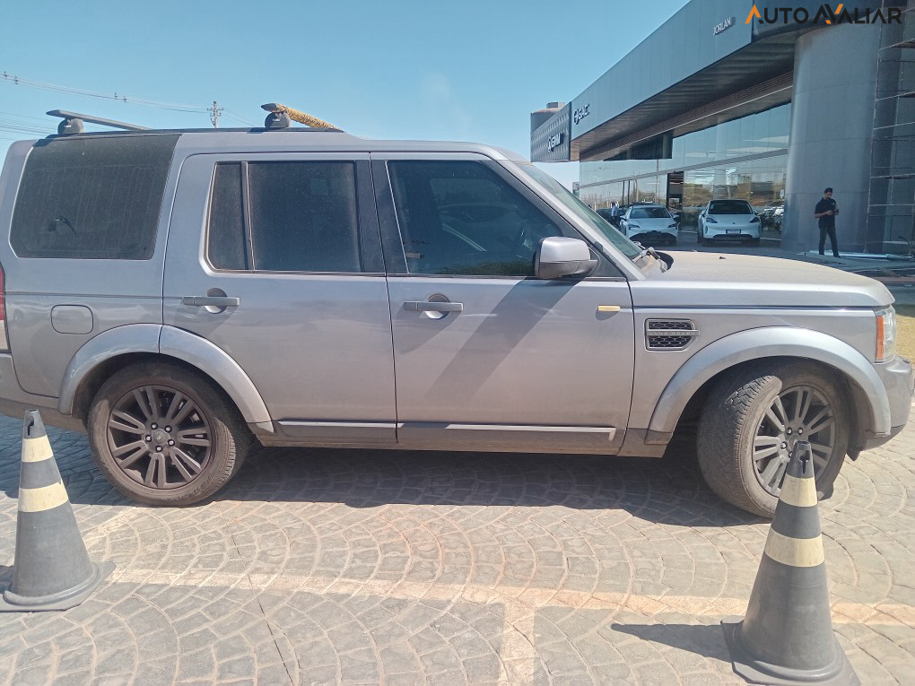 LAND ROVER DISCOVERY 4 3.0 SE 4X4 V6 24V TURBO DIESEL 4P AUTOMATICO