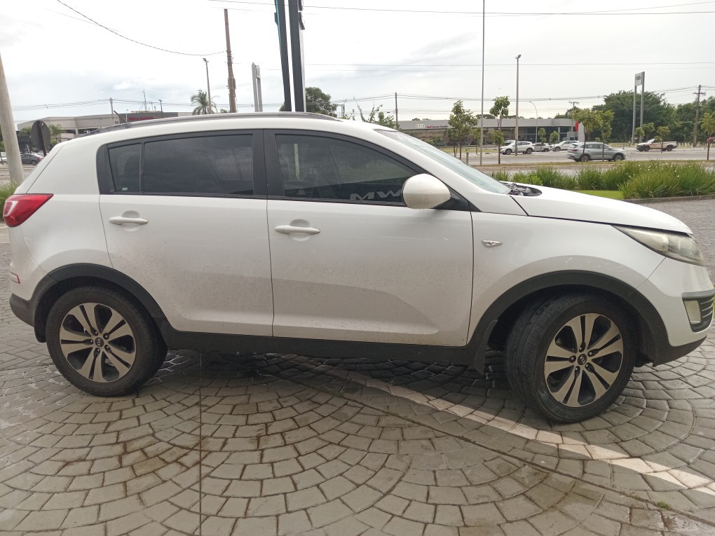 KIA SPORTAGE 2.0 LX 4X2 16V FLEX 4P AUTOMATICO
