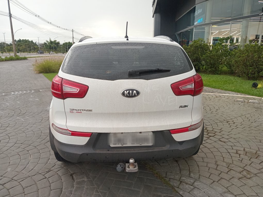 KIA SPORTAGE 2.0 LX 4X2 16V FLEX 4P AUTOMATICO