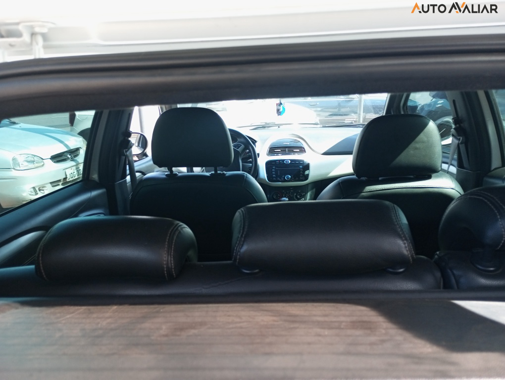 FIAT PUNTO 1.4 MPI 16V T-JET GASOLINA 4P MANUAL