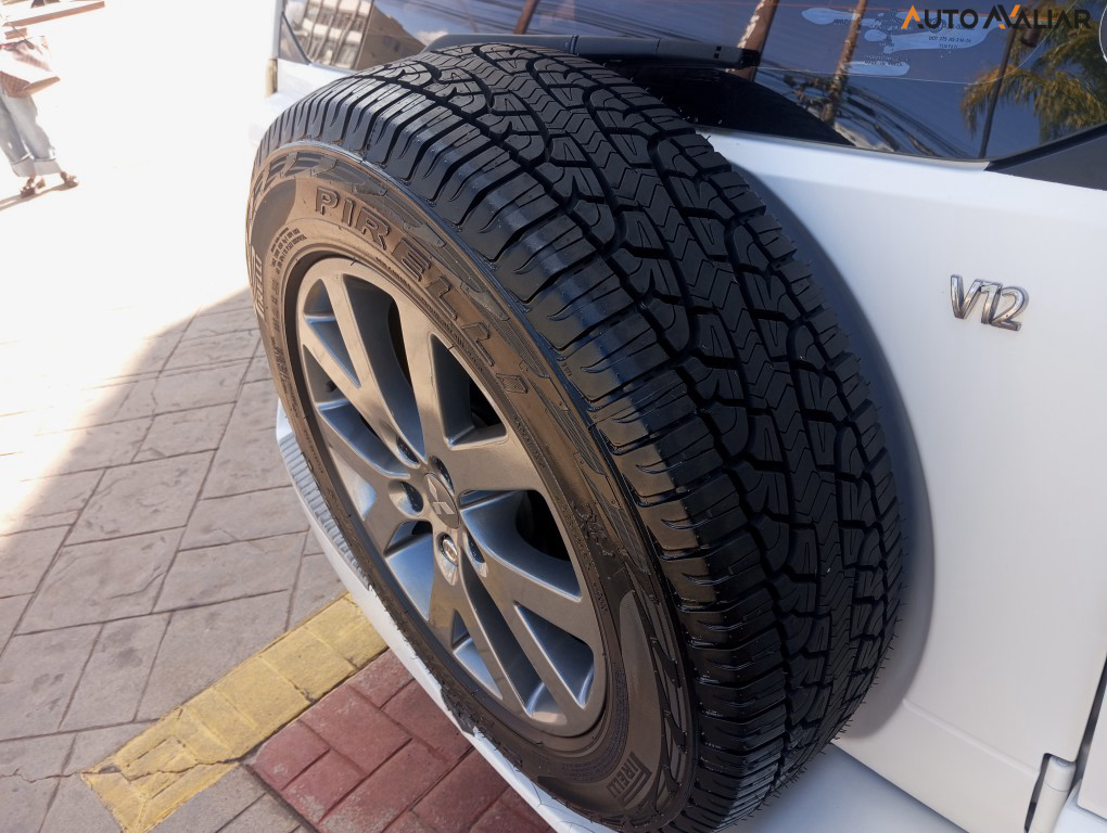 MITSUBISHI PAJERO TR4 2.0 4X2 16V 140CV FLEX 4P AUTOMATICO