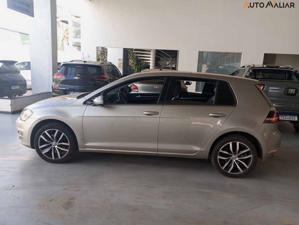 VOLKSWAGEN GOLF 1.4 TSI HIGHLINE 16V GASOLINA 4P AUTOMATICO