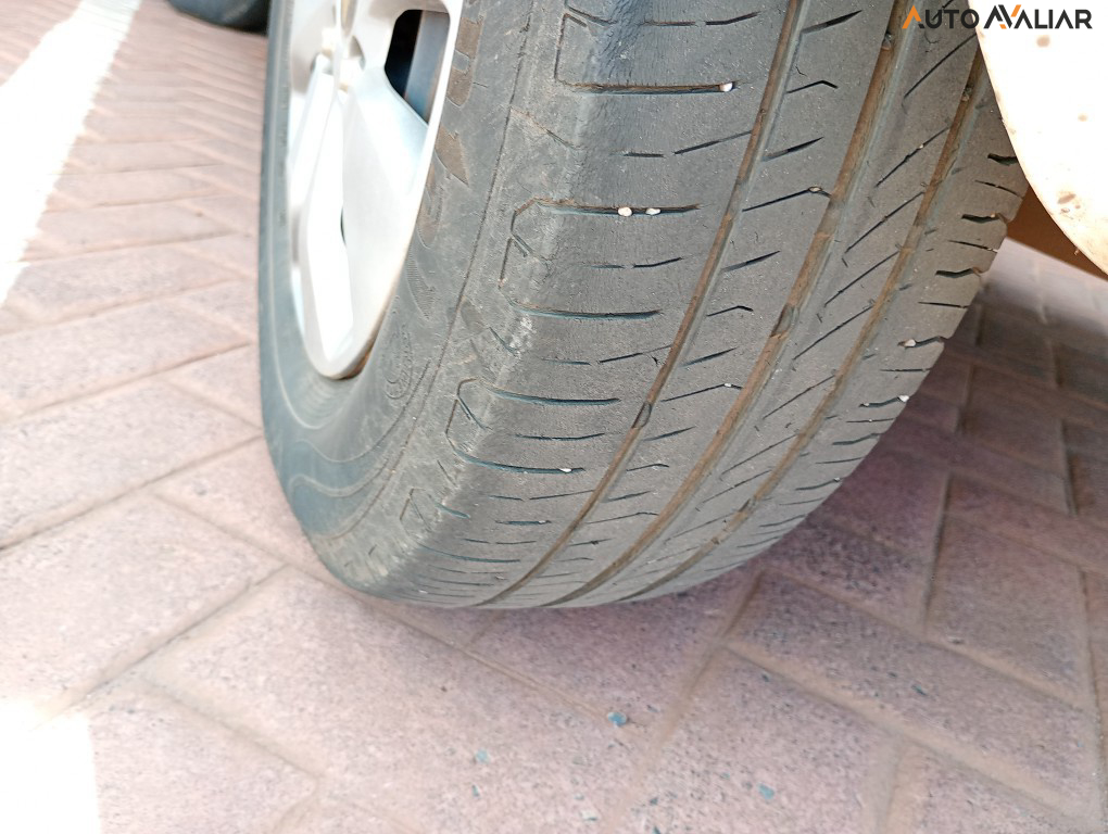 CHEVROLET ONIX 1.0 MPFI LT 8V FLEX 4P MANUAL