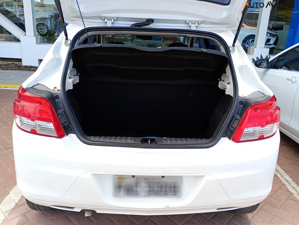 CHEVROLET ONIX 1.0 MPFI LT 8V FLEX 4P MANUAL