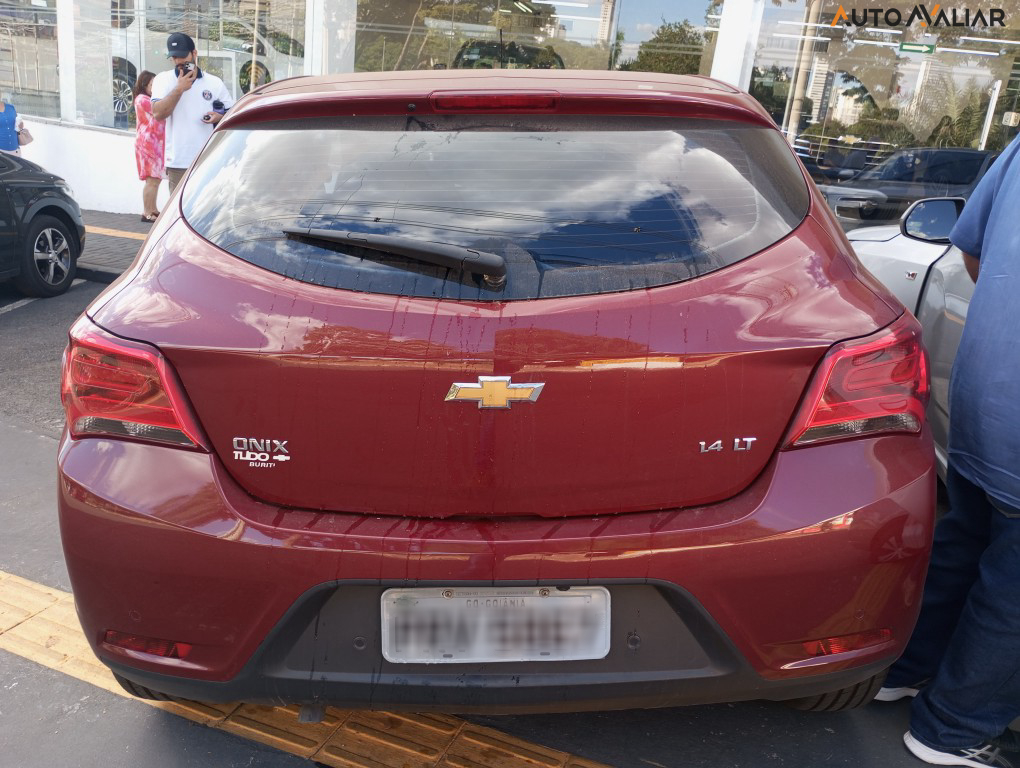 CHEVROLET ONIX 1.4 MPFI LT 8V FLEX 4P MANUAL