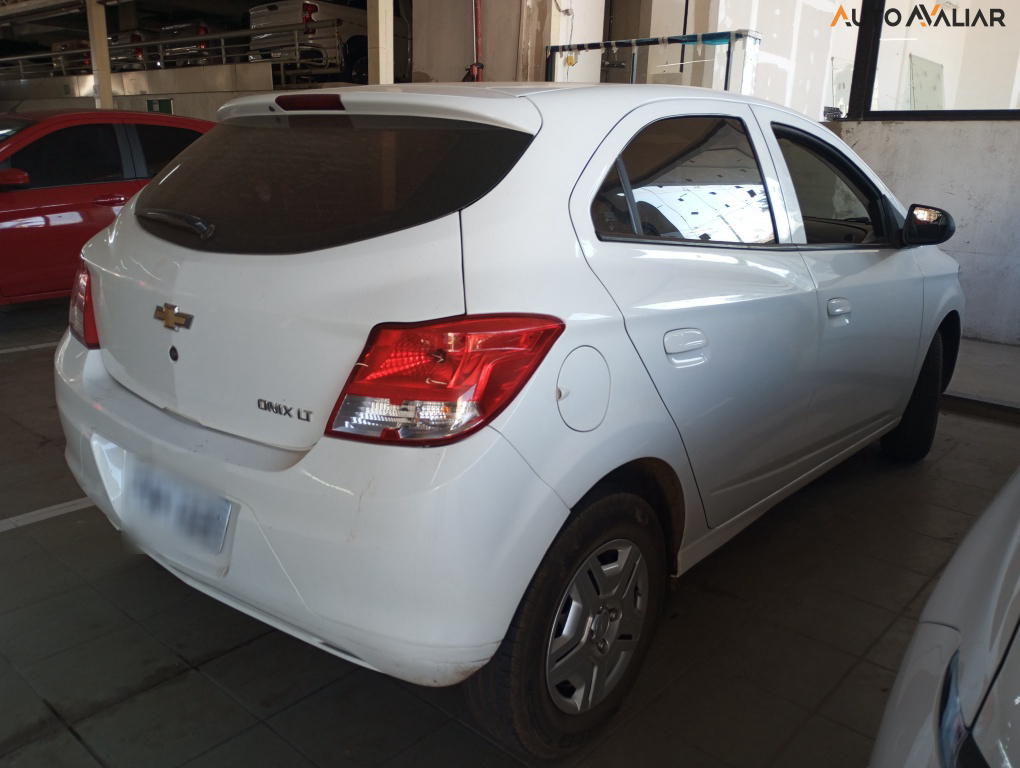 CHEVROLET ONIX 1.0 MPFI LT 8V FLEX 4P MANUAL