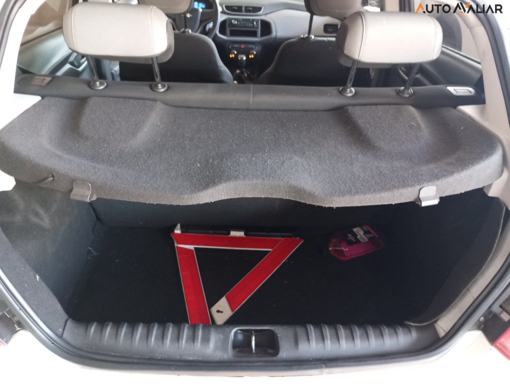 CHEVROLET ONIX 1.0 MPFI LT 8V FLEX 4P MANUAL