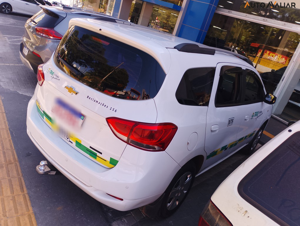 CHEVROLET SPIN 1.8 LS 8V FLEX 4P MANUAL