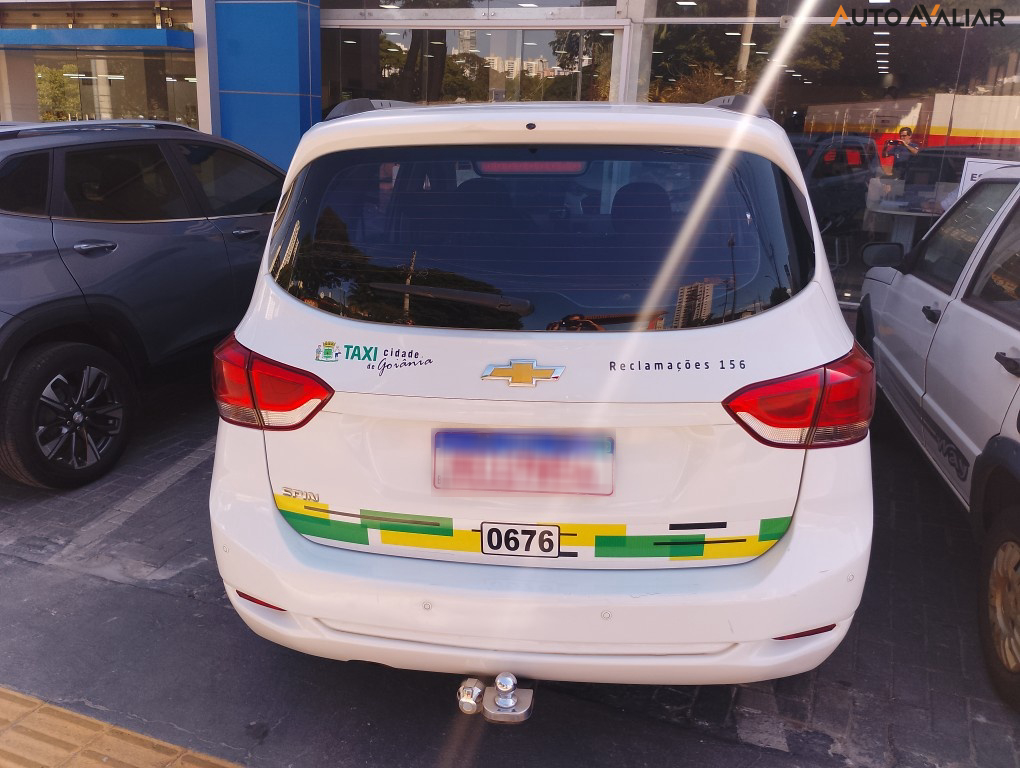 CHEVROLET SPIN 1.8 LS 8V FLEX 4P MANUAL