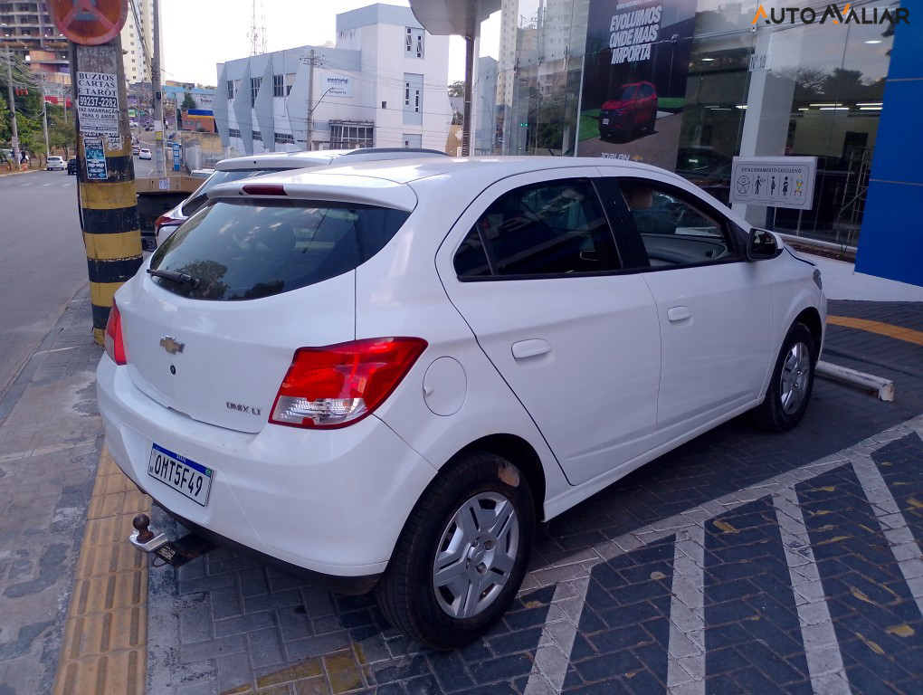 CHEVROLET ONIX 1.0 MPFI LT 8V FLEX 4P MANUAL