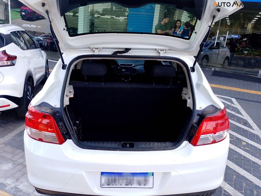 CHEVROLET ONIX 1.0 MPFI LT 8V FLEX 4P MANUAL