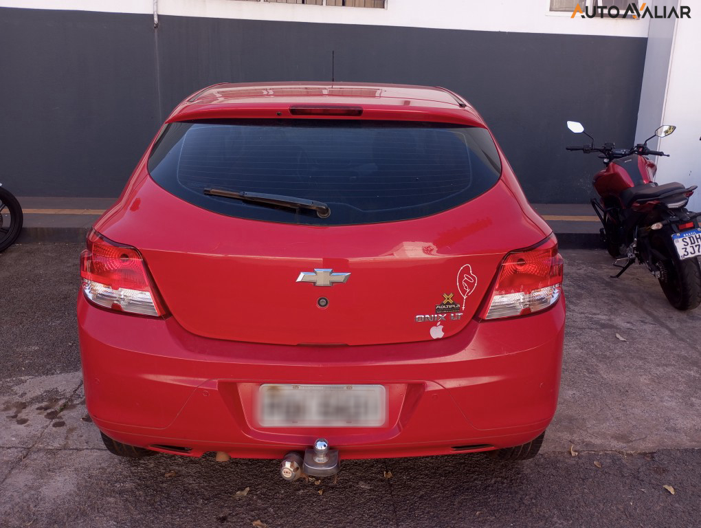 CHEVROLET ONIX 1.0 MPFI LT 8V FLEX 4P MANUAL