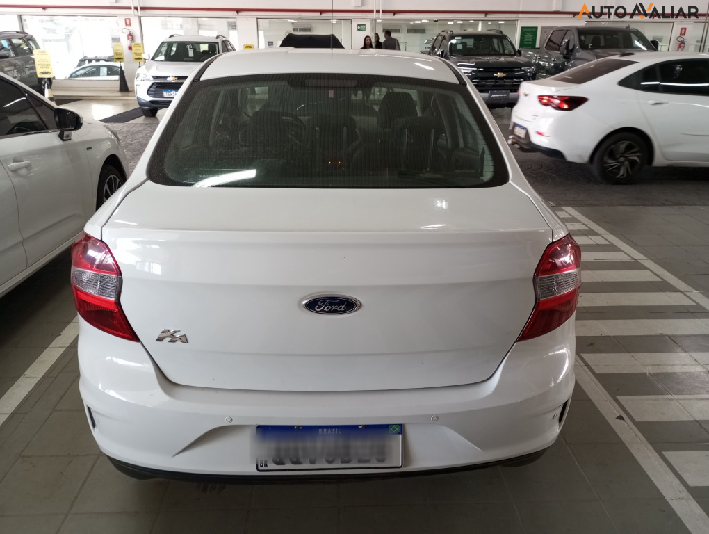 FORD KA+ 1.5 SE PLUS 16V FLEX 4P MANUAL