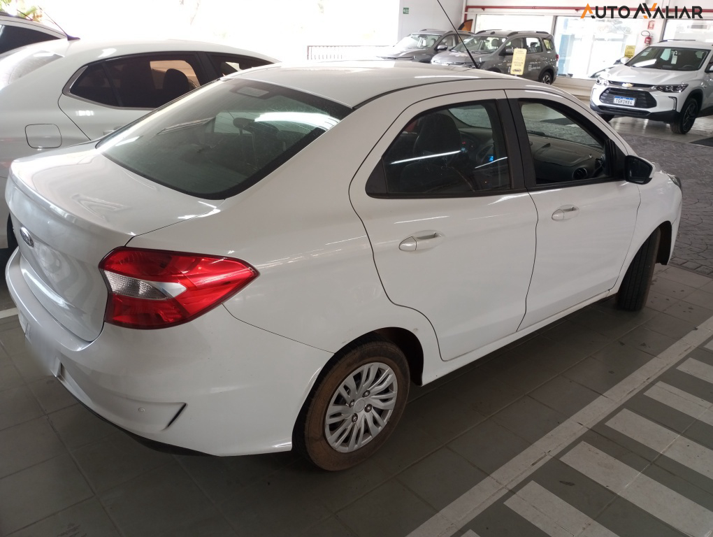 FORD KA+ 1.5 SE PLUS 16V FLEX 4P MANUAL