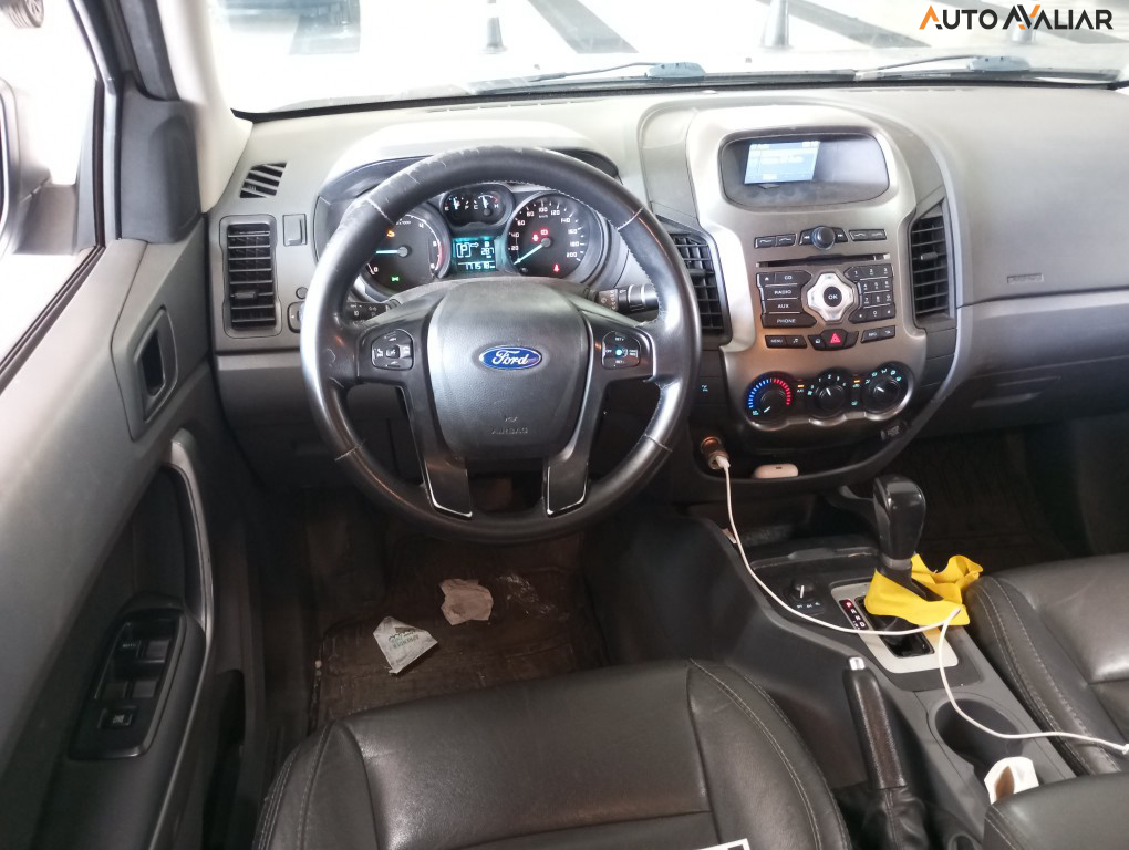 FORD RANGER 3.2 XLS 4X4 CD 20V DIESEL 4P AUTOMATICO