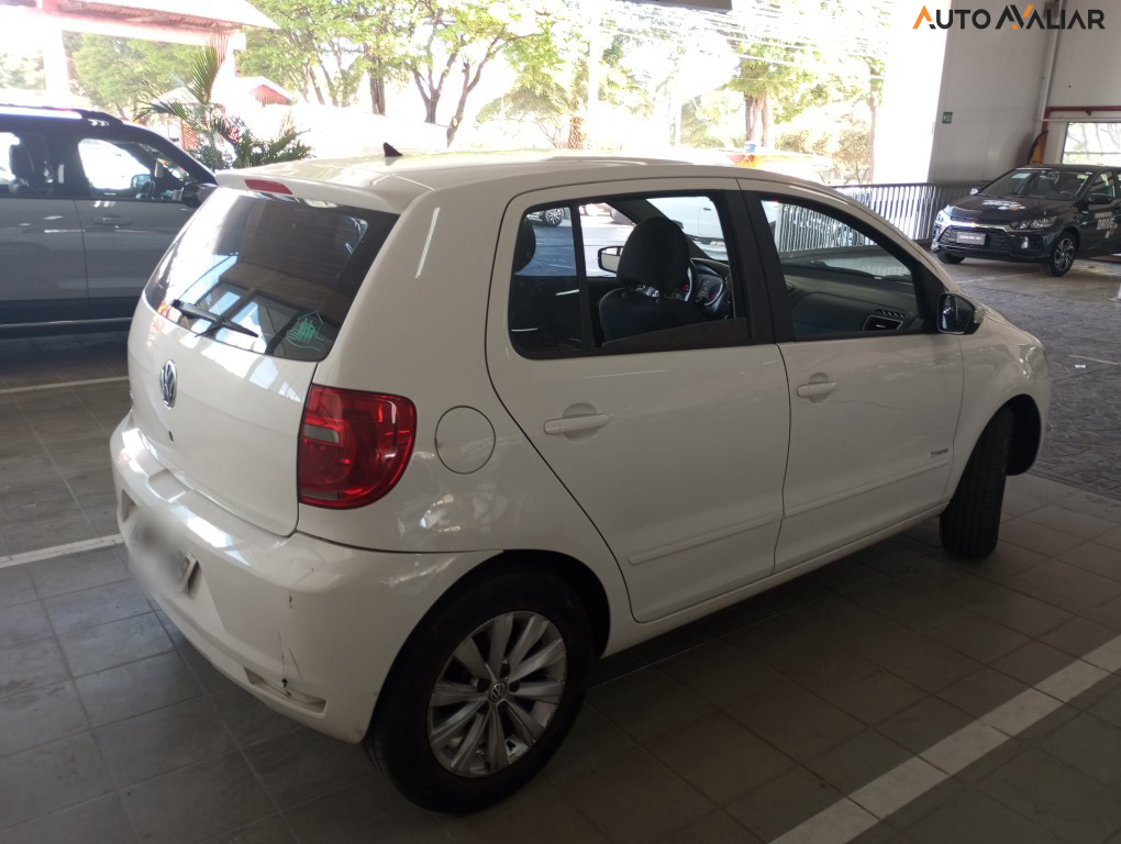 VOLKSWAGEN FOX 1.0 MI TREND 8V FLEX 4P MANUAL