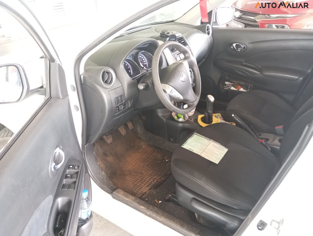NISSAN VERSA 1.6 16V FLEX SV 4P MANUAL