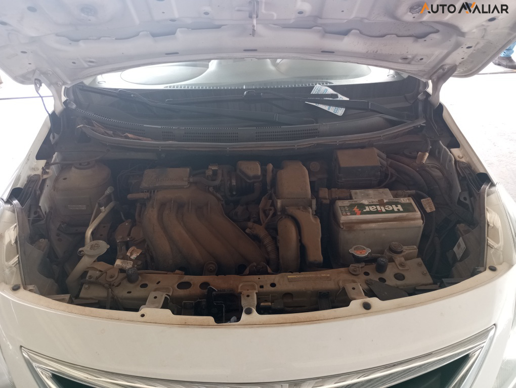 NISSAN VERSA 1.6 16V FLEX SV 4P MANUAL