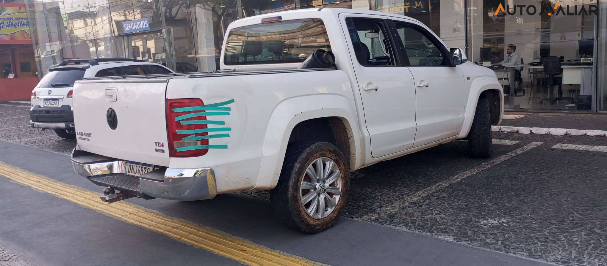 VOLKSWAGEN AMAROK 2.0 HIGHLINE 4X4 CD 16V TURBO INTERCOOLER DIESEL 4P AUTOMATICO