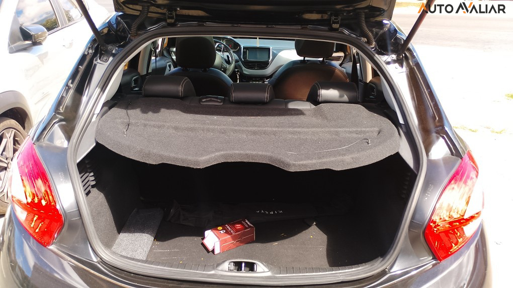 PEUGEOT 208 1.6 ALLURE 16V FLEX 4P AUTOMATICO