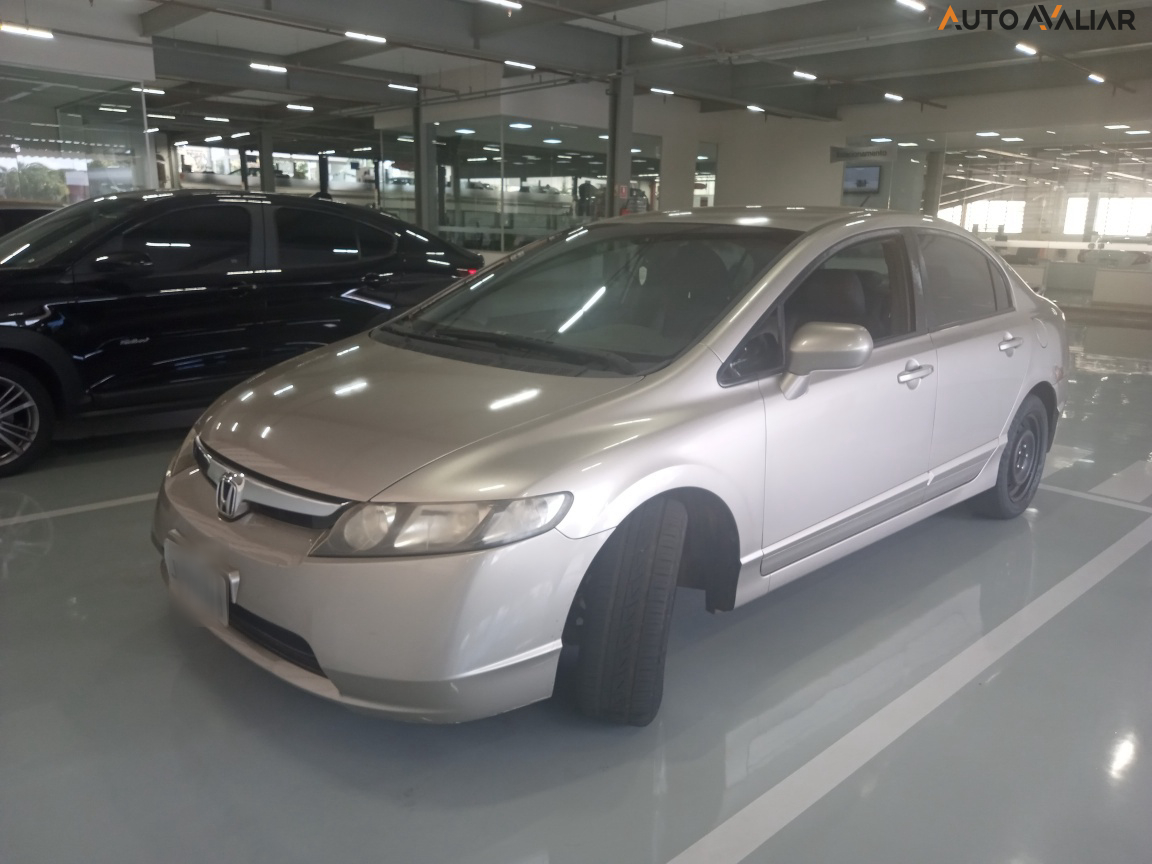HONDA CIVIC 1.8 LXS 16V FLEX 4P MANUAL