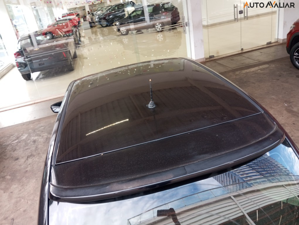 VOLKSWAGEN GOL 1.0 MI 8V FLEX 4P MANUAL G.V