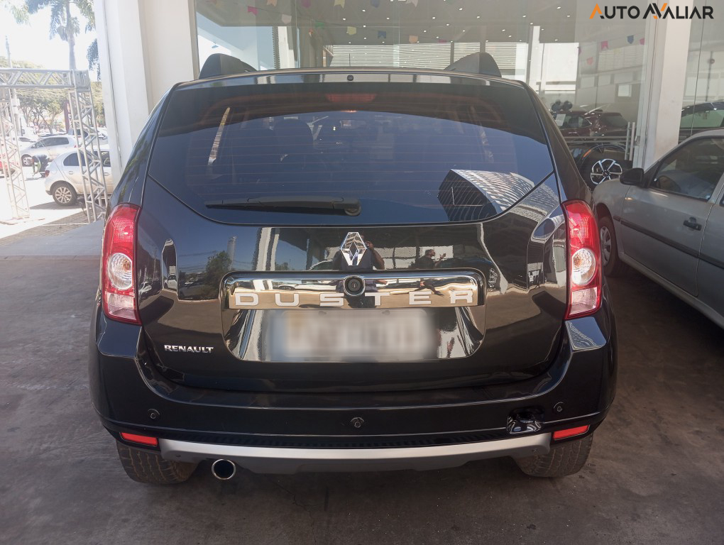 RENAULT DUSTER 2.0 DYNAMIQUE 4X2 16V FLEX 4P AUTOMATICO