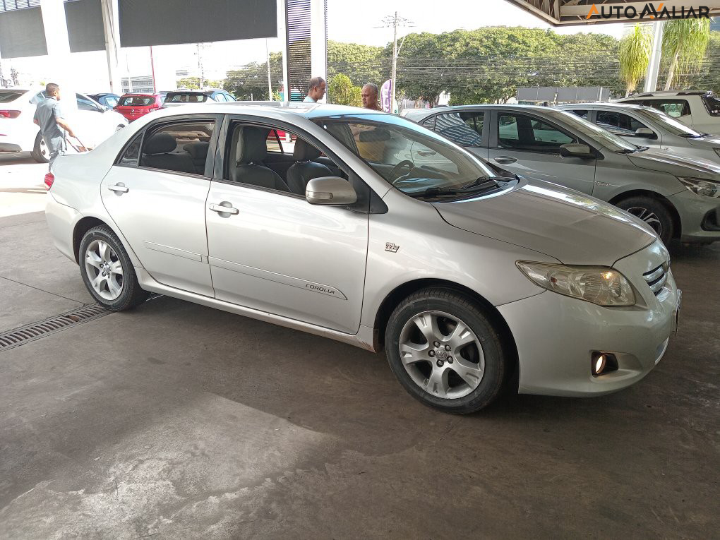 TOYOTA COROLLA 2.0 XEI 16V FLEX 4P AUTOMATICO