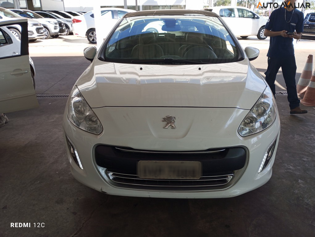PEUGEOT 308 2.0 ALLURE 16V FLEX 4P AUTOMATICO