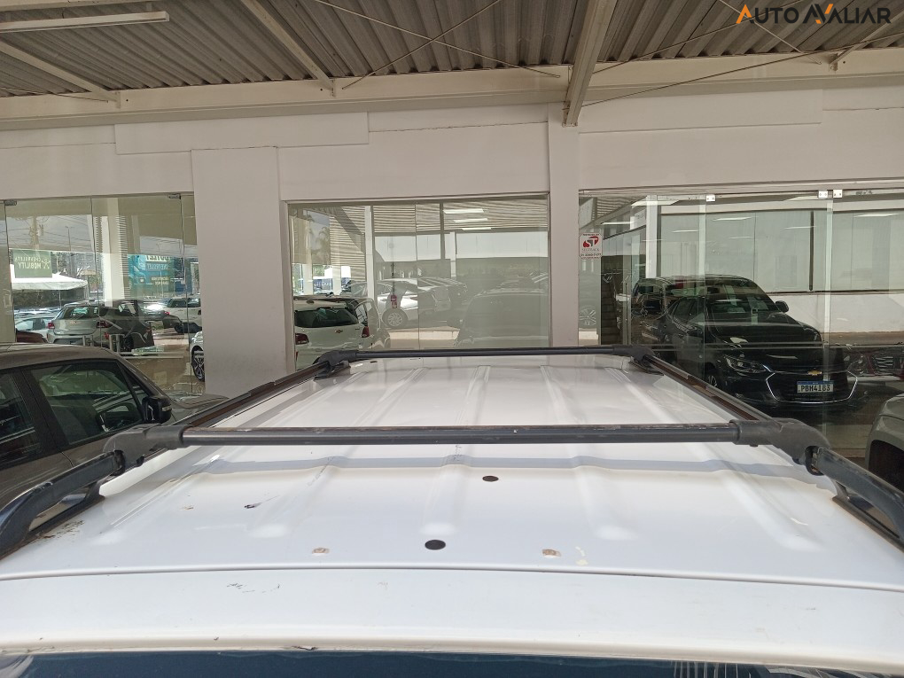 CHEVROLET BLAZER 2.4 MPFI ADVANTAGE 4X2 8V FLEX 4P MANUAL