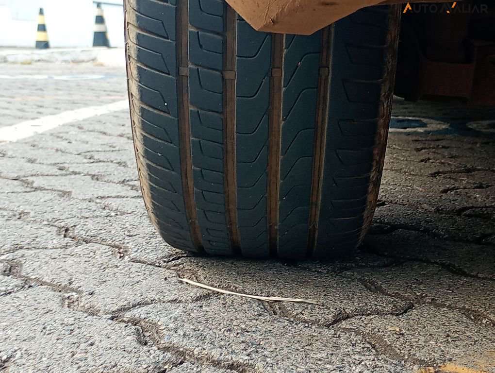 VOLKSWAGEN SPACEFOX 1.6 MSI COMFORTLINE 8V FLEX 4P MANUAL