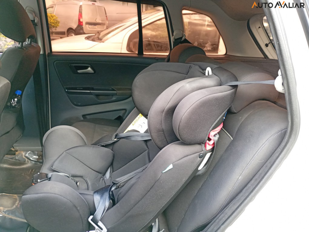 VOLKSWAGEN SPACEFOX 1.6 MSI COMFORTLINE 8V FLEX 4P MANUAL