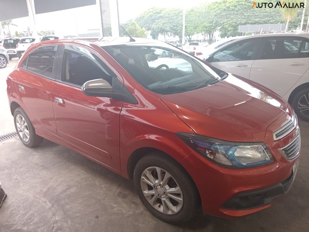CHEVROLET ONIX 1.0 MPFI LOLLAPALOOZA 8V FLEX 4P MANUAL