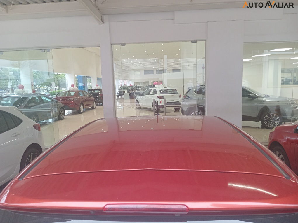 CHEVROLET ONIX 1.0 MPFI LOLLAPALOOZA 8V FLEX 4P MANUAL