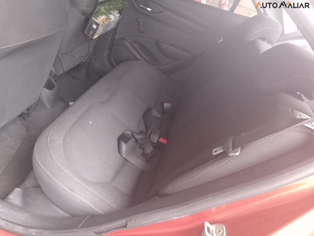 CHEVROLET ONIX 1.0 MPFI LOLLAPALOOZA 8V FLEX 4P MANUAL