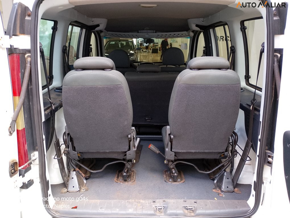 FIAT DOBLO 1.8 MPI ESSENCE 7L 16V FLEX 4P MANUAL